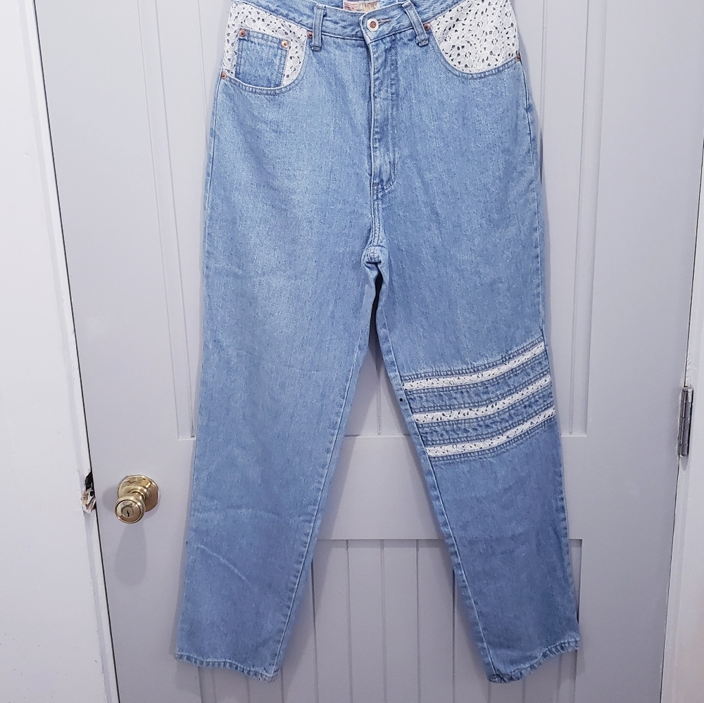 Retro candie's white floral lace blue jeans